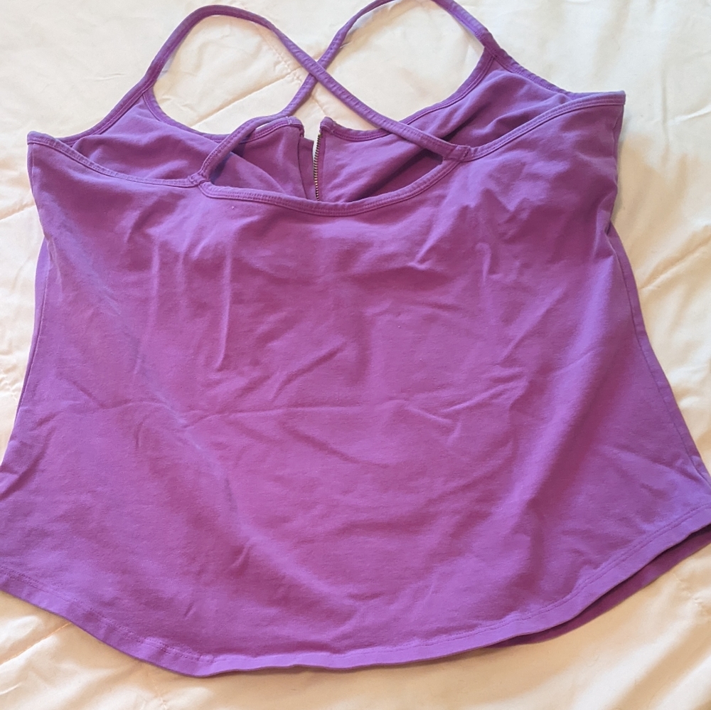 VS RARE Yoga Cami - Picture 2 of 10